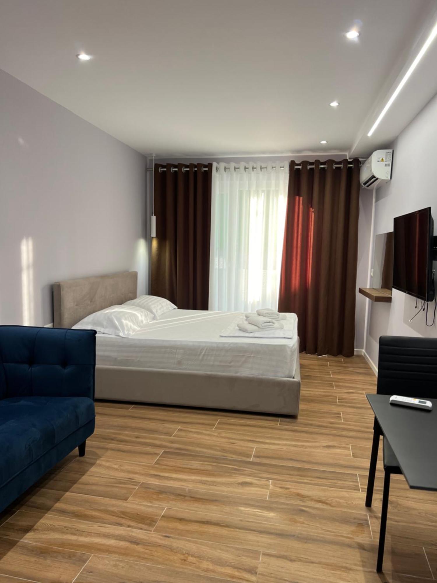 Tirana Central Stay Eksteriør billede